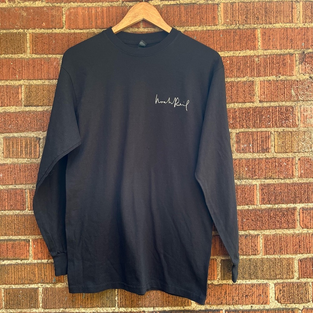 Schitt's Creek Patrick (Noah Reid) Limited Edition Tour Shirt NWOT Size MED